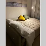 Piano1 Interno5 - Accogliente E Moderno Bilocale Vicino Al Centro 萨莱诺
