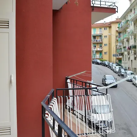 Piano1 Interno5 - Accogliente E Moderno Bilocale Vicino Al Centro 萨莱诺