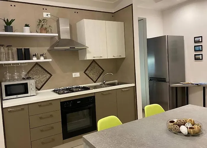 Piano1 Interno5 - Accogliente E Moderno Bilocale Vicino Al Centro Salerno